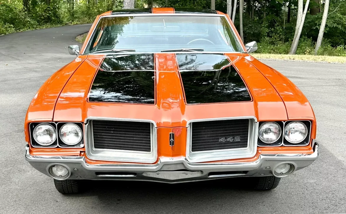 1972 Oldsmobile 442 Clone Tribute 350 V8 Engine – Muscle Cars Weekly